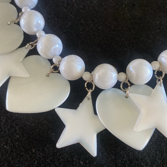 Vintage Jewelry Acrylic/plastic Stars and Hearts Necklace FINAL PRICE DROP - Picture 2 of 6